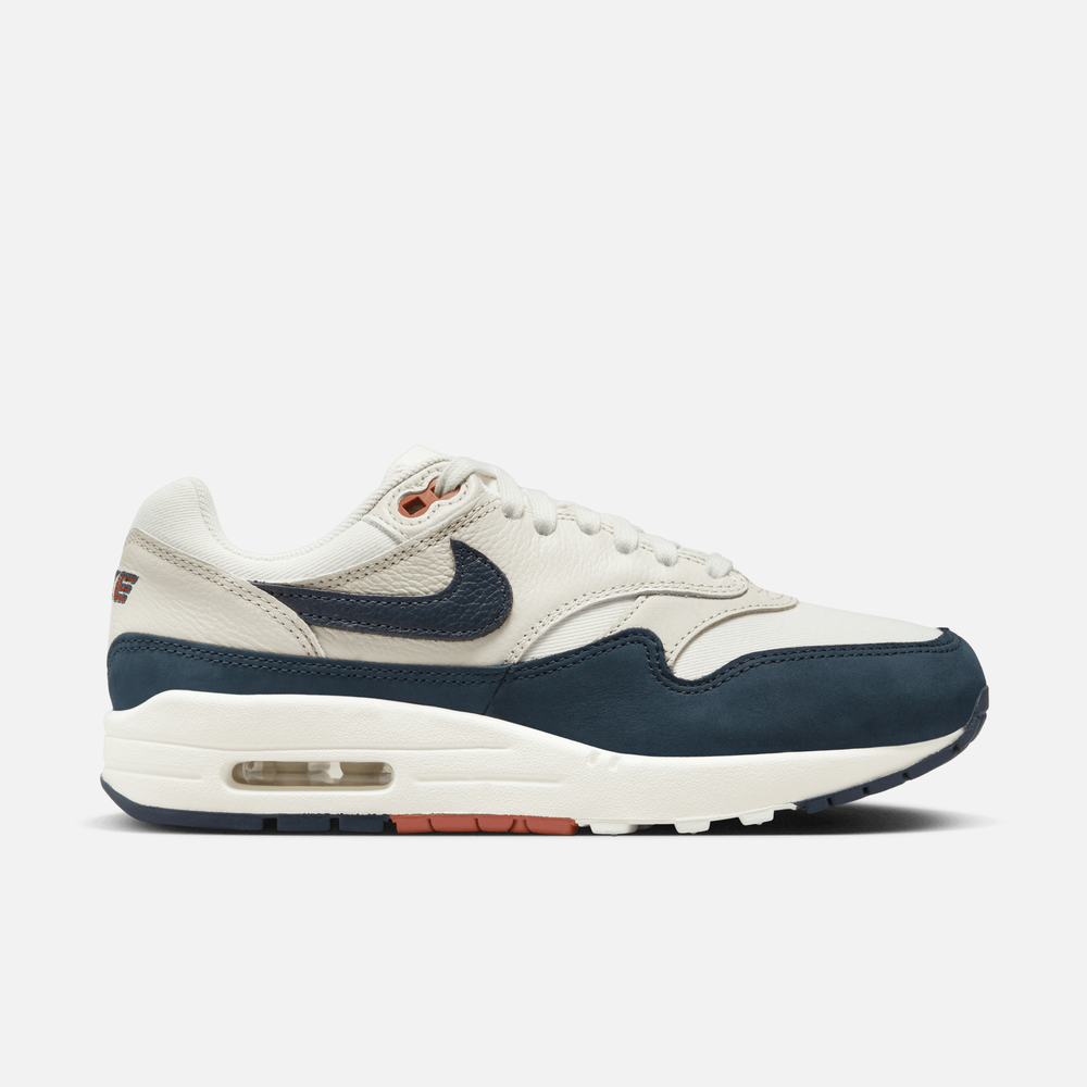 Air Max 1 '87 Qs, DEFSHOP