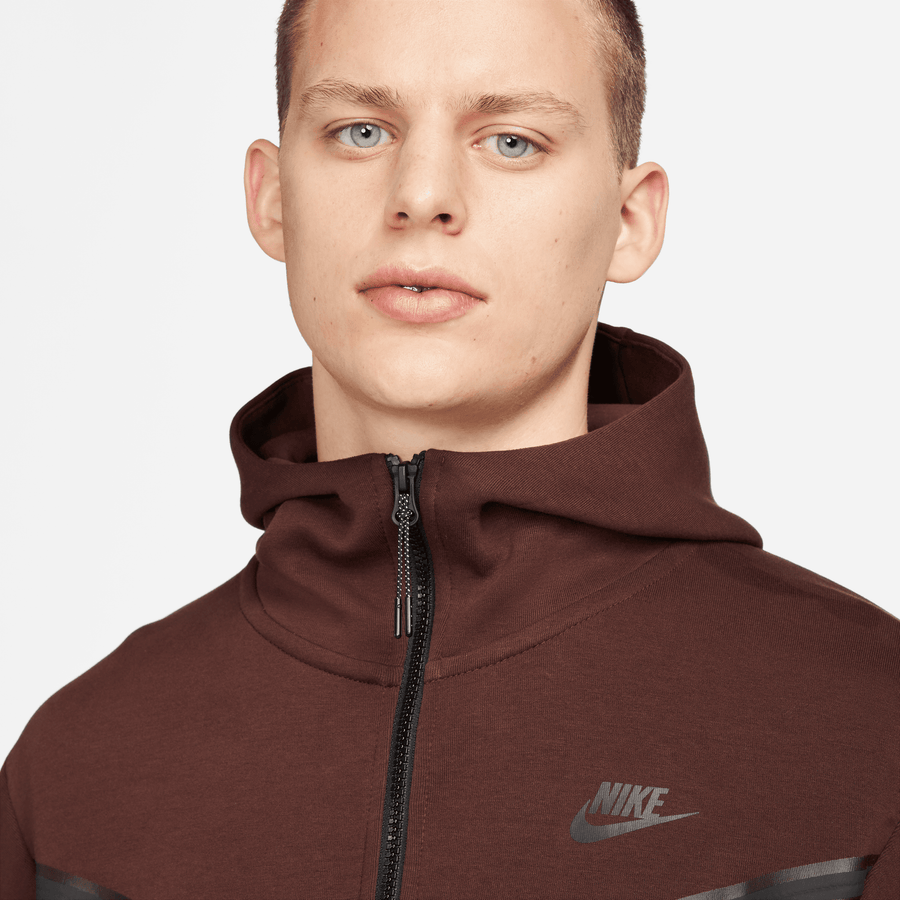 dynastie stil Ontwapening Nike Sportswear Tech Fleece Brown Full-Zip Hoodie – Puffer Reds