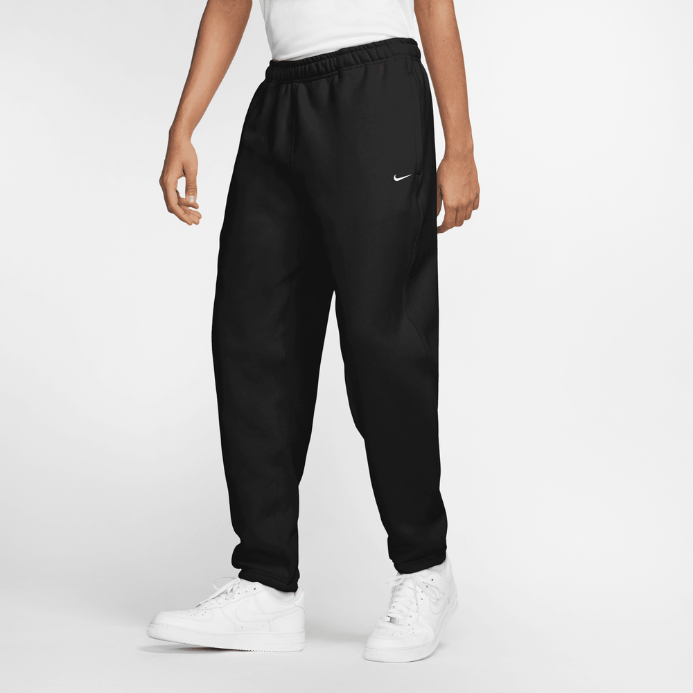 Jogger Pants Nike Solo Swoosh Men's Open-Hem Brushed-Back Fleece Pants  Black/ White