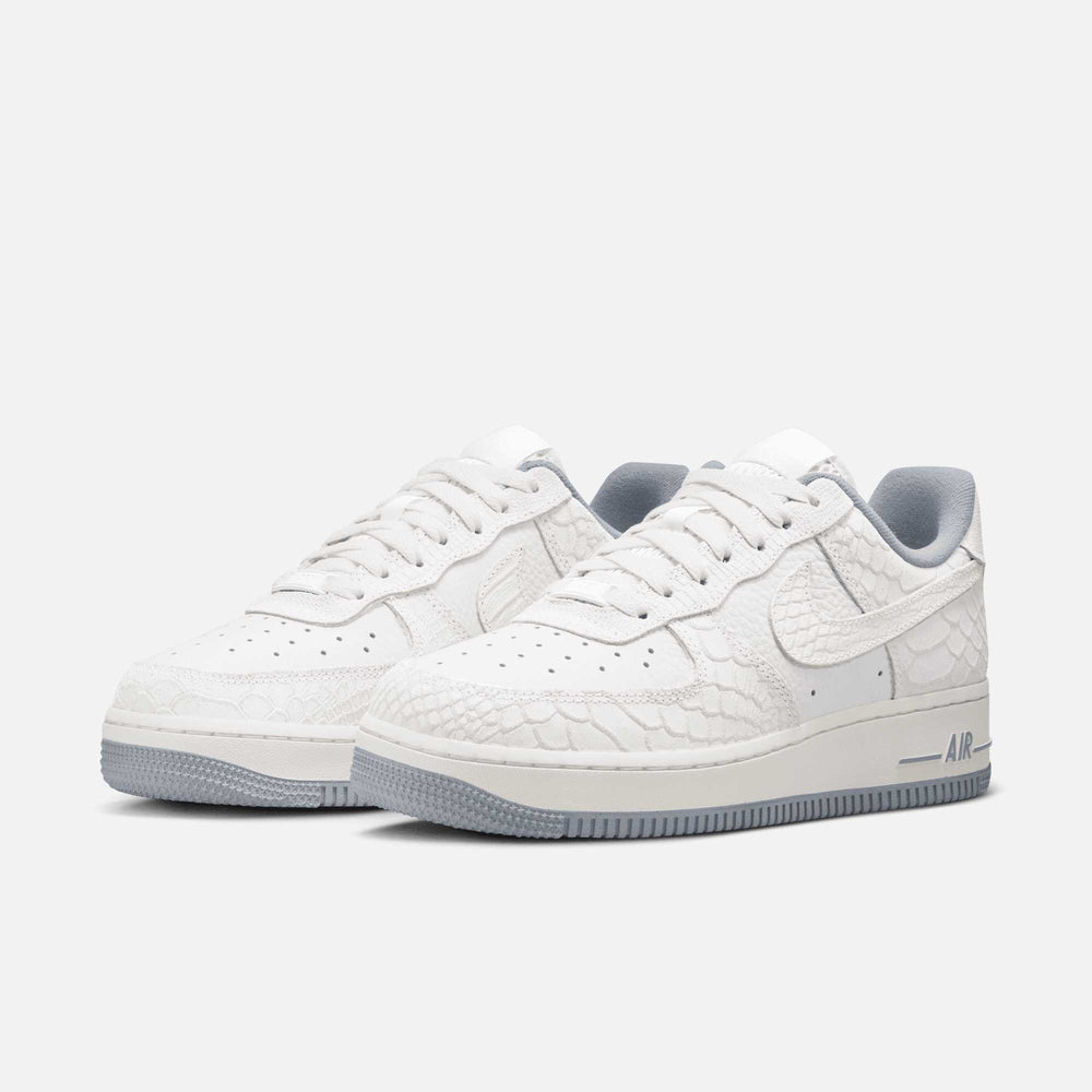 Nike Air Force 1 Low '07 LV8 Vintage Gorge Green (Women's