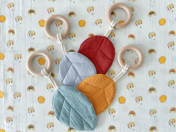 Red And White 4 Teether Wooden Ring Set, Newly Born at Rs 499/set in  Ahmedabad