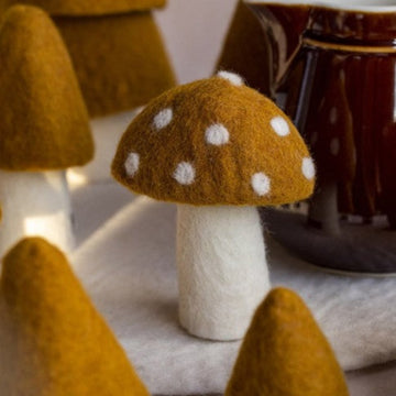 Felt Mushroom - Tan – WhiskeyRoseStudio