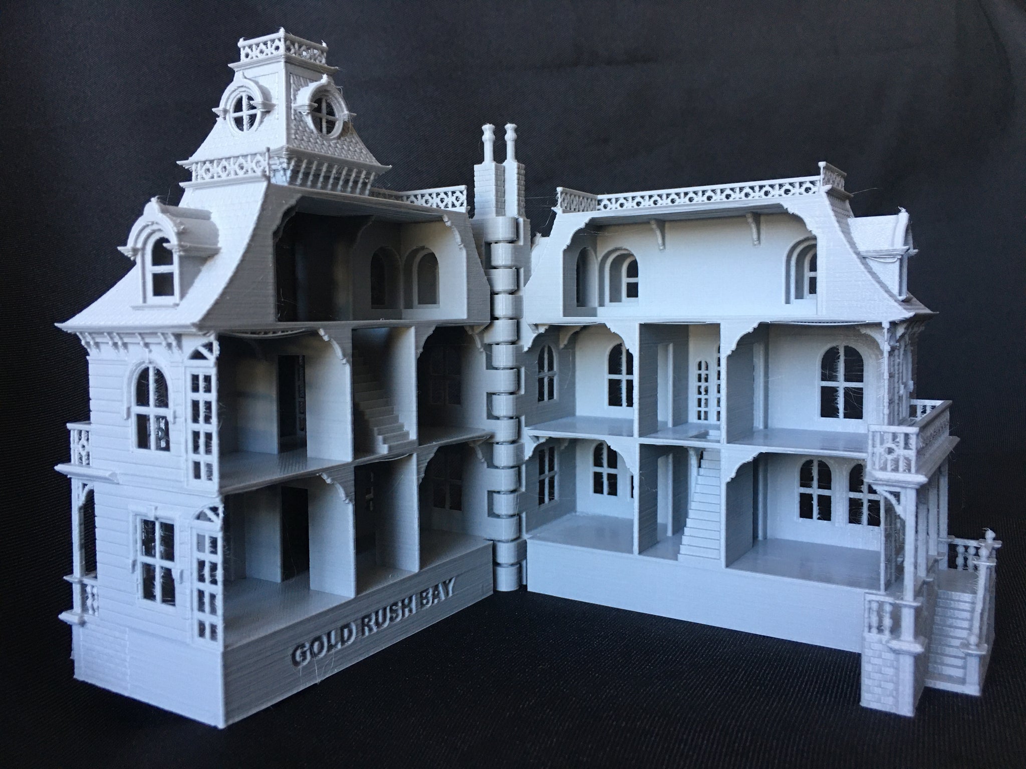 miniature halloween houses