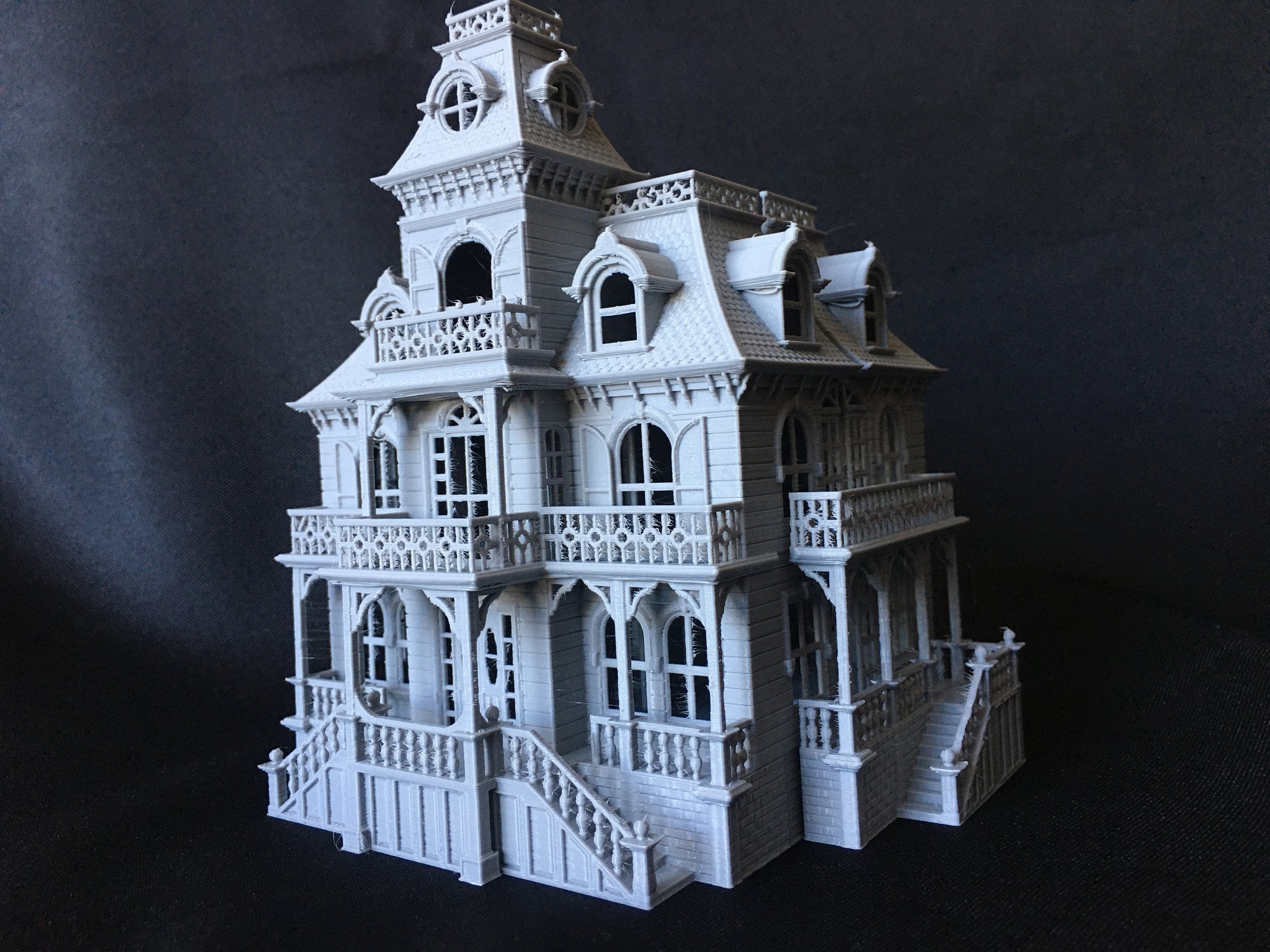 miniature halloween houses