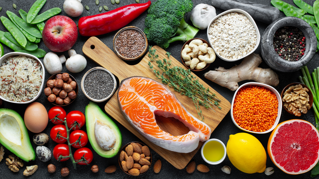 Healthy foods rich in omega 3 and antioxidants