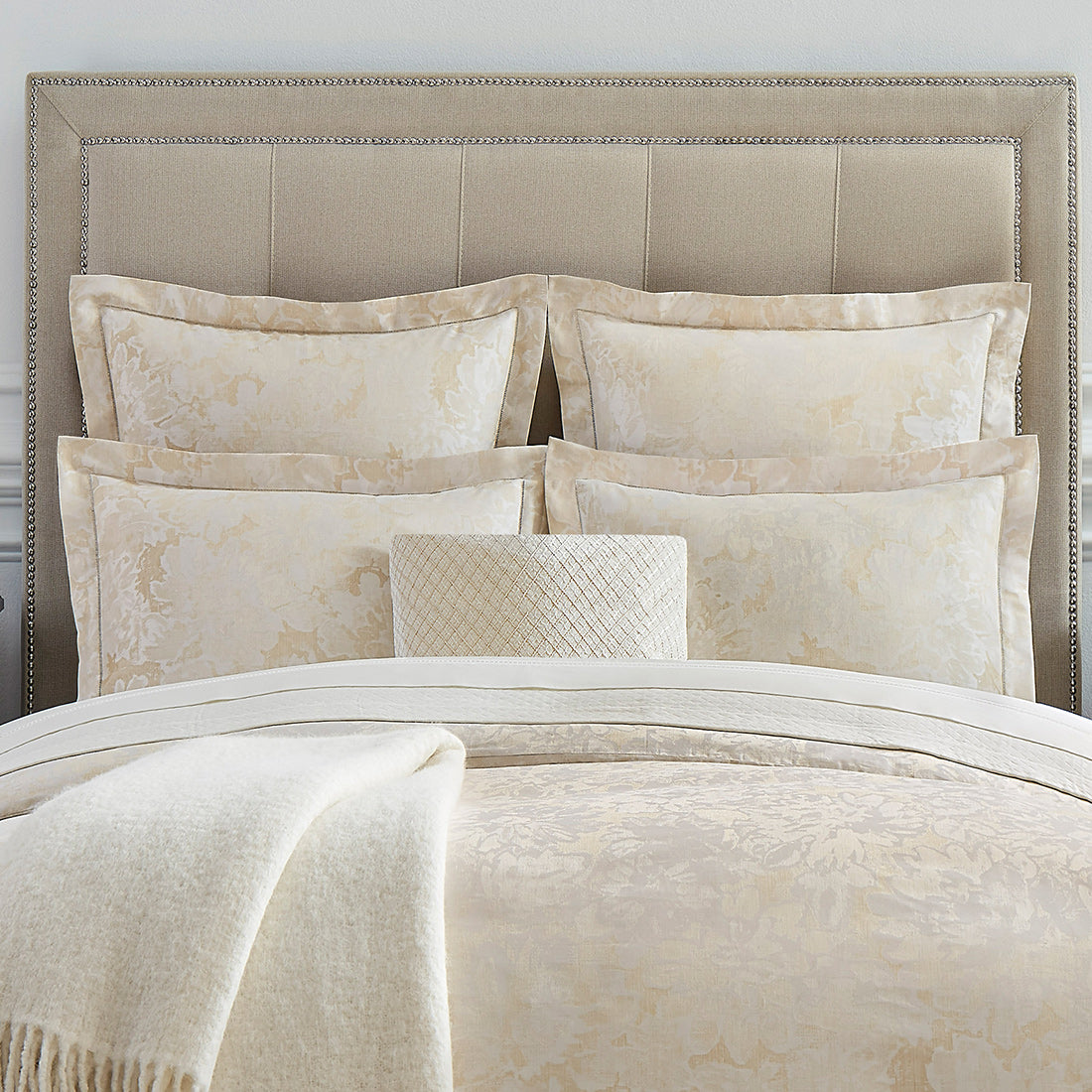 Fall/Winter 2020 Collection | New Arrivals in Luxury Bedding | SFERRA