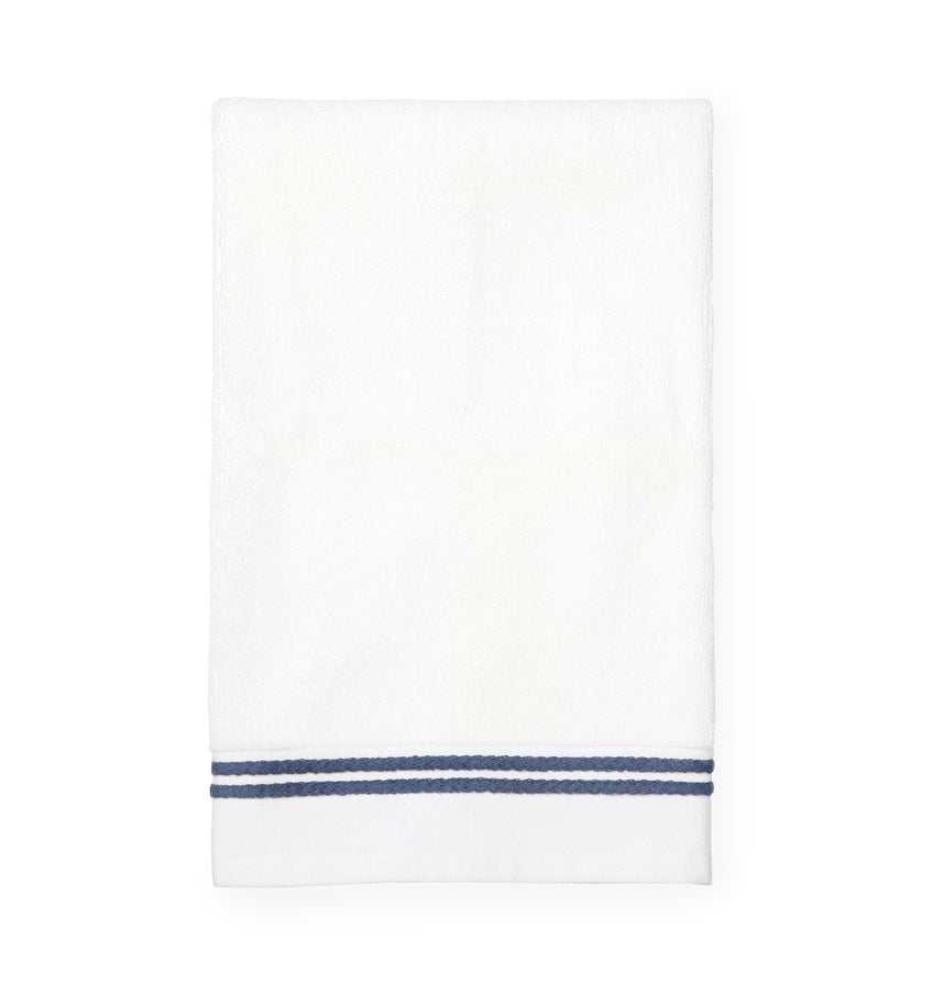 Aura Bath Towel Collection | Luxury Bath Towels | SFERRA