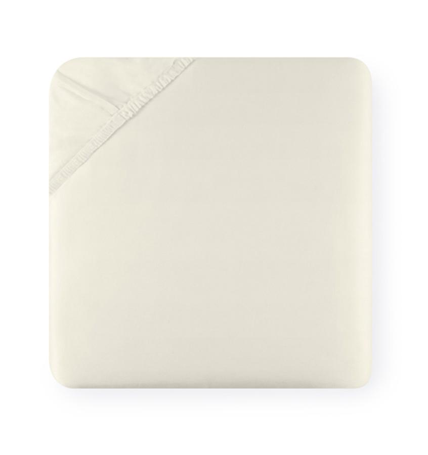 Giotto Fitted Sheet | Luxury Sateen Bedding & Sheets | SFERRA