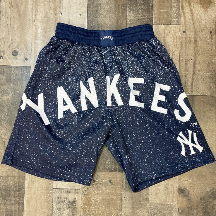 yankees shorts mitchell and ness