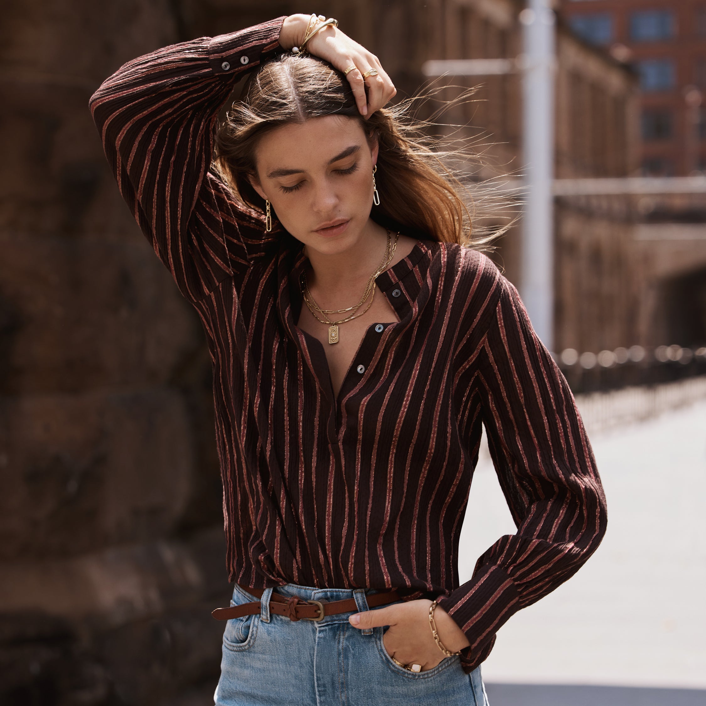 NEW STRIPE BLOUSE IN NAVY / WHITE