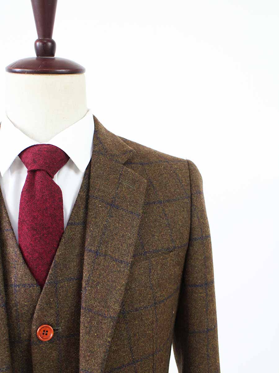 COUNTRY BROWN PLAID TWEED JACKET