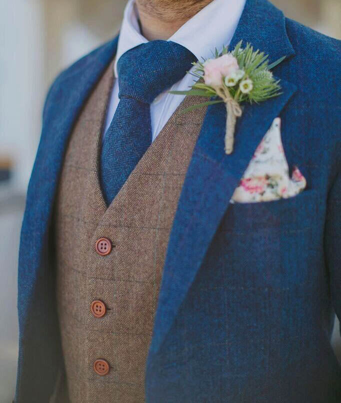 BLUE HERRINGBONE TWEED 3 PIECE SUIT