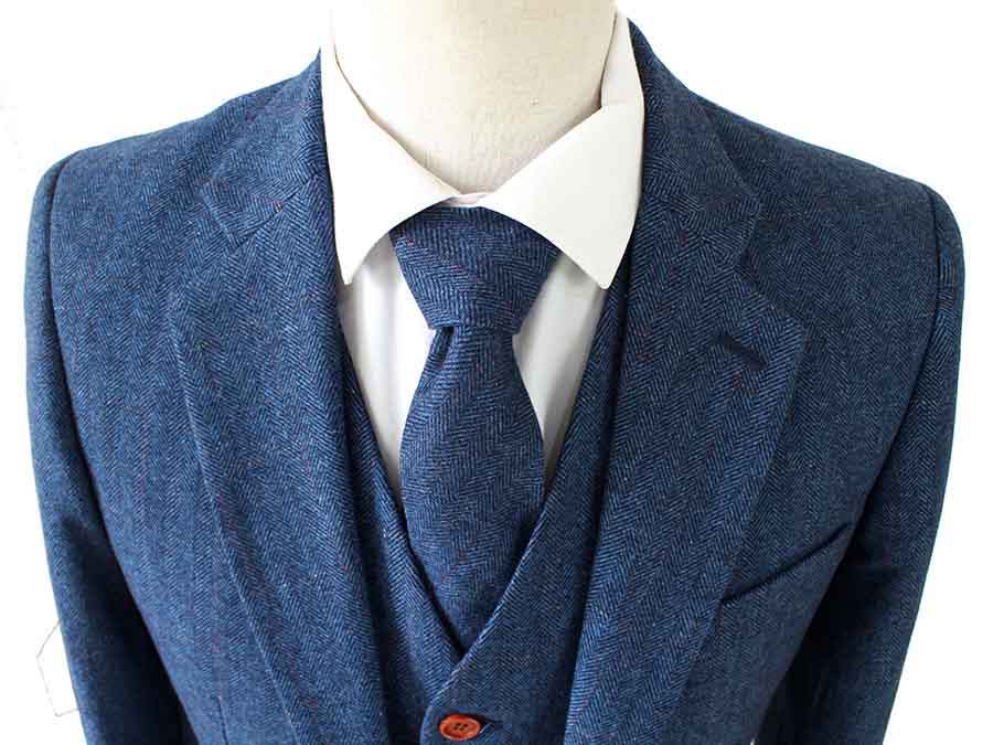 BLUE HERRINGBONE TWEED 3 PIECE SUIT