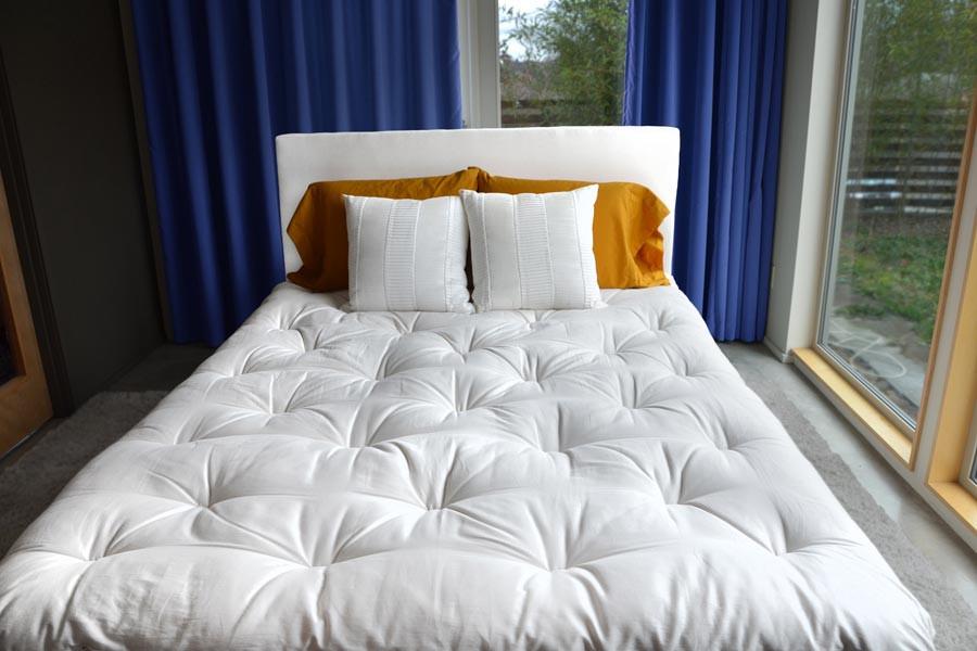 organic wool mattress topper with organic cotton core