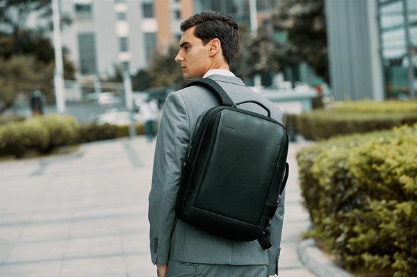 Nayo Acme Laptop Backpack Model Show