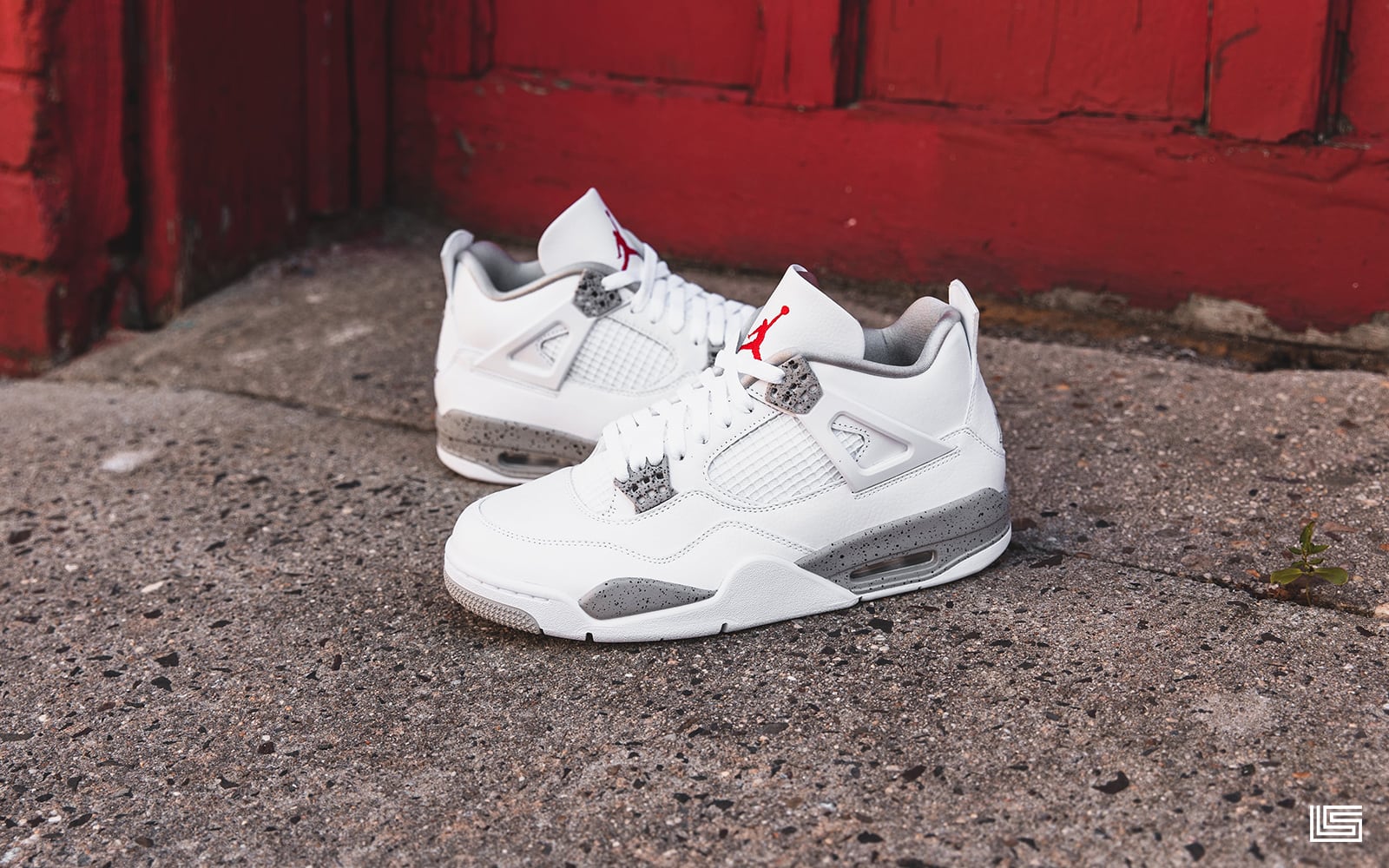 air jordan iv tech grey