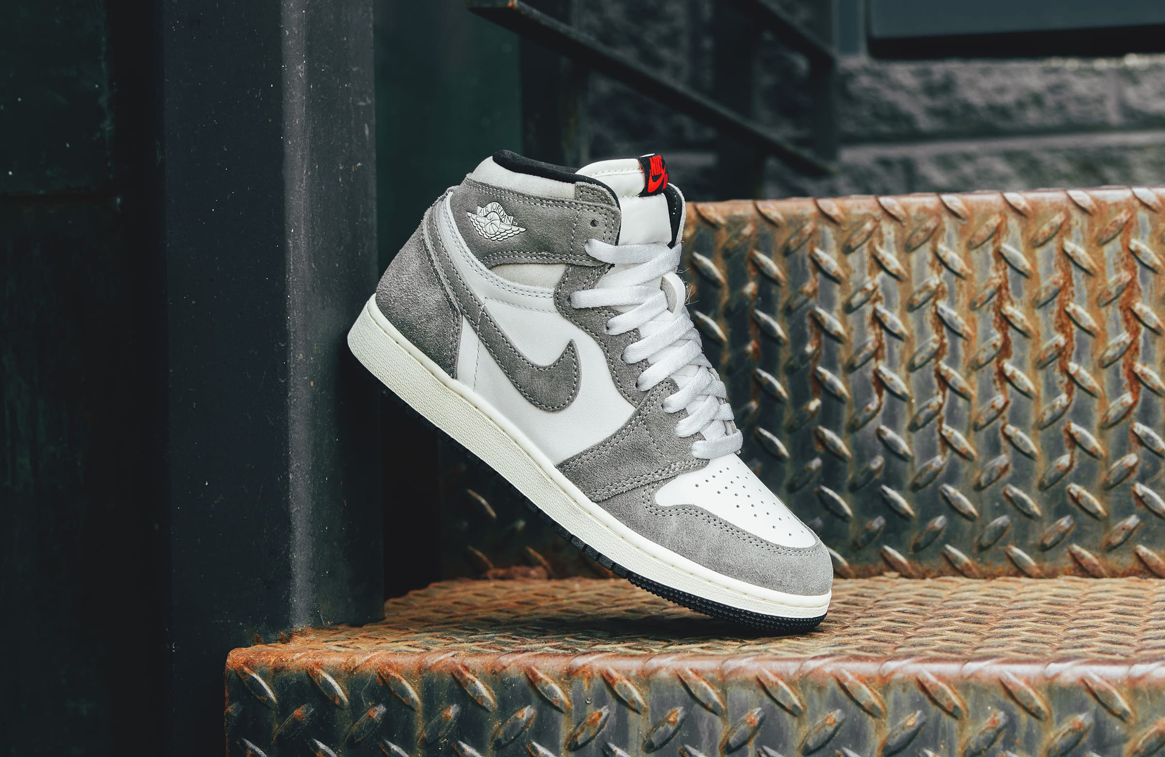 New Drop: Air Jordan 1 Retro High OG “Black and Smoke Grey” – DTLR