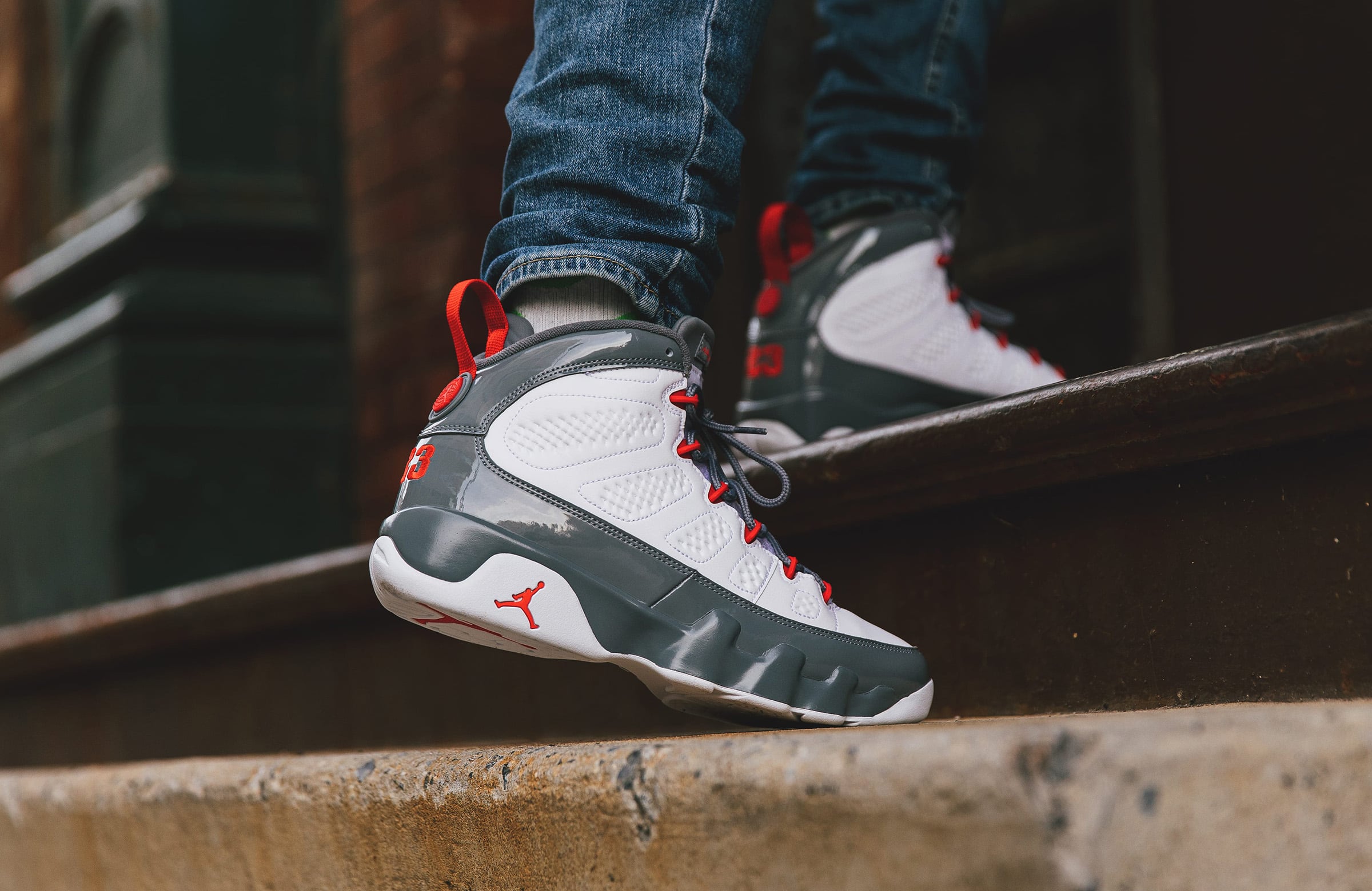 Air Jordan 9 Retro “Fire Red” – DTLR