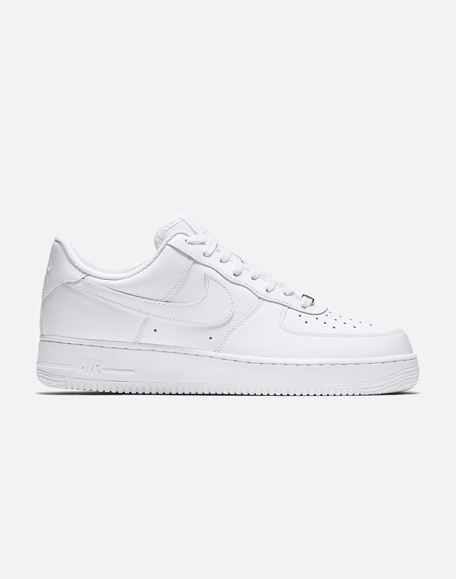 difference between nike air force 1 mens & womens