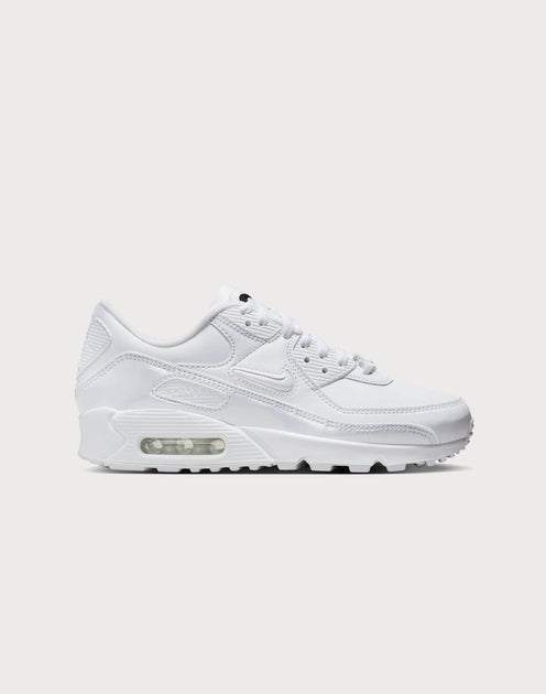 Nike Air Max Bliss – DTLR