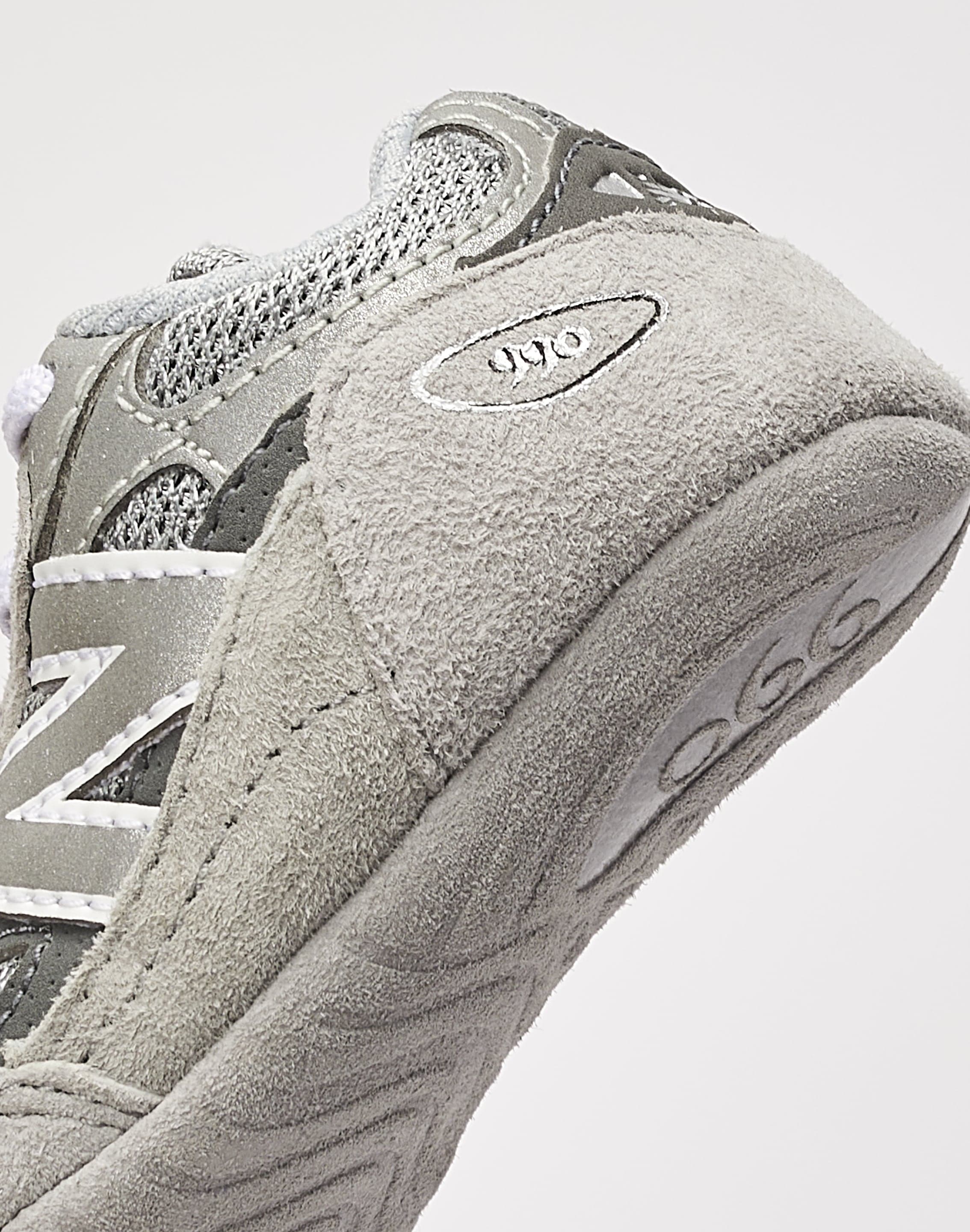 New Balance 990v6 Crib Bungee