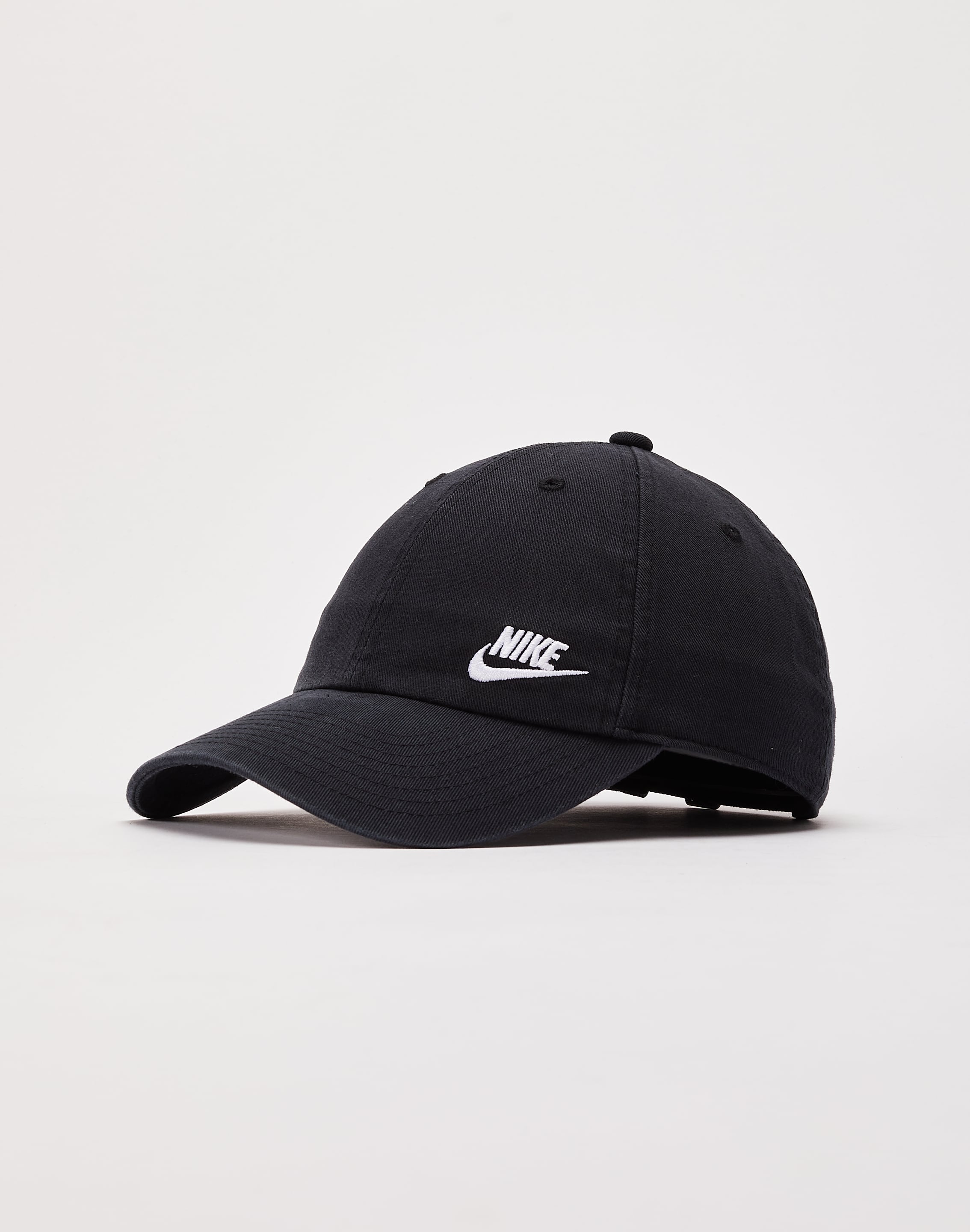 Metropolis Series Polyester Twill logo cap drizzle.