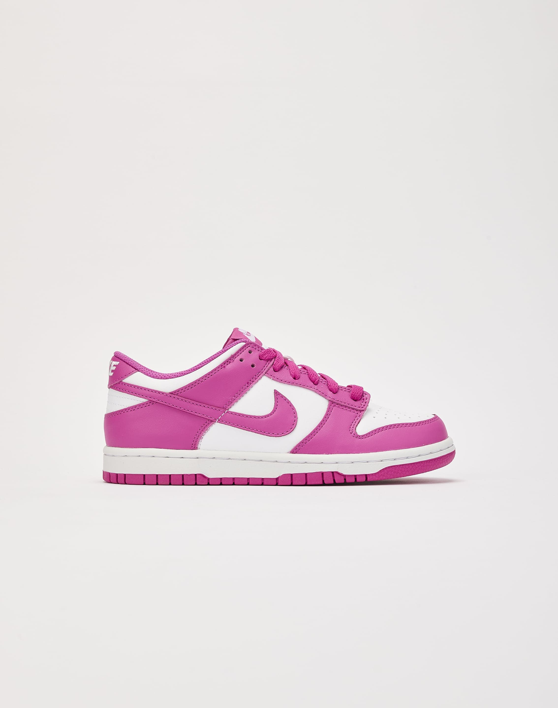 girls nike dunks