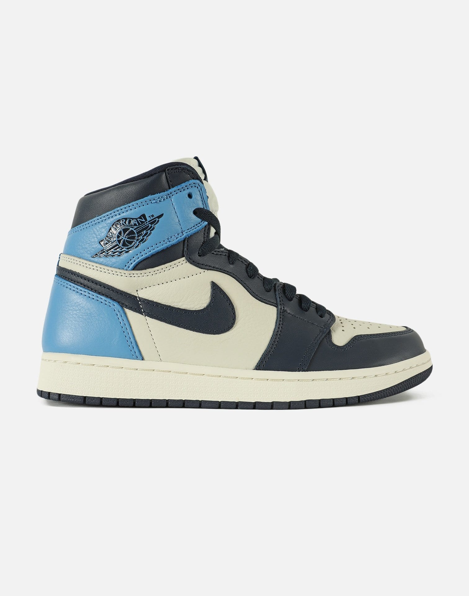 jordan retro 1 blue black white