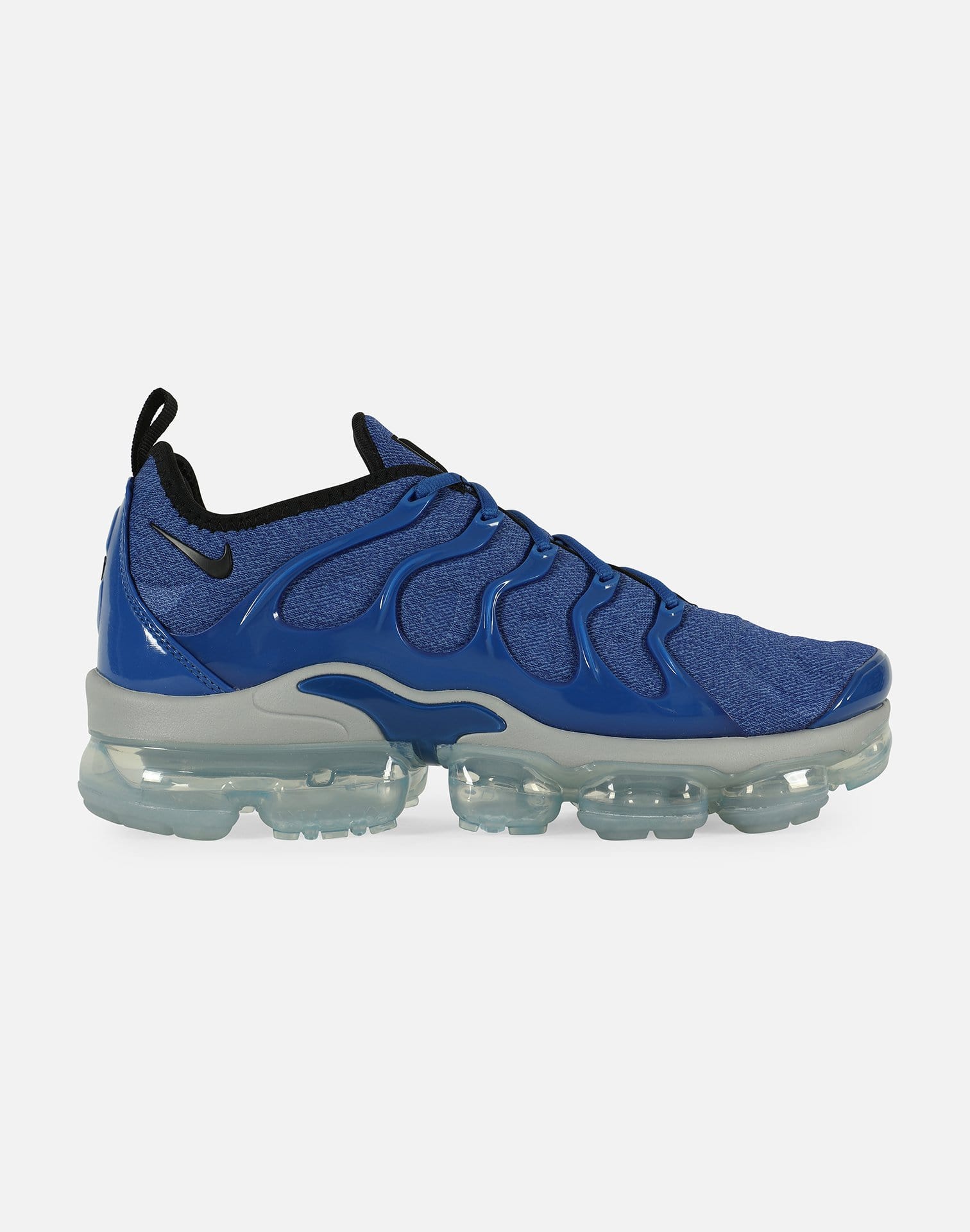 vapormax plus clearance