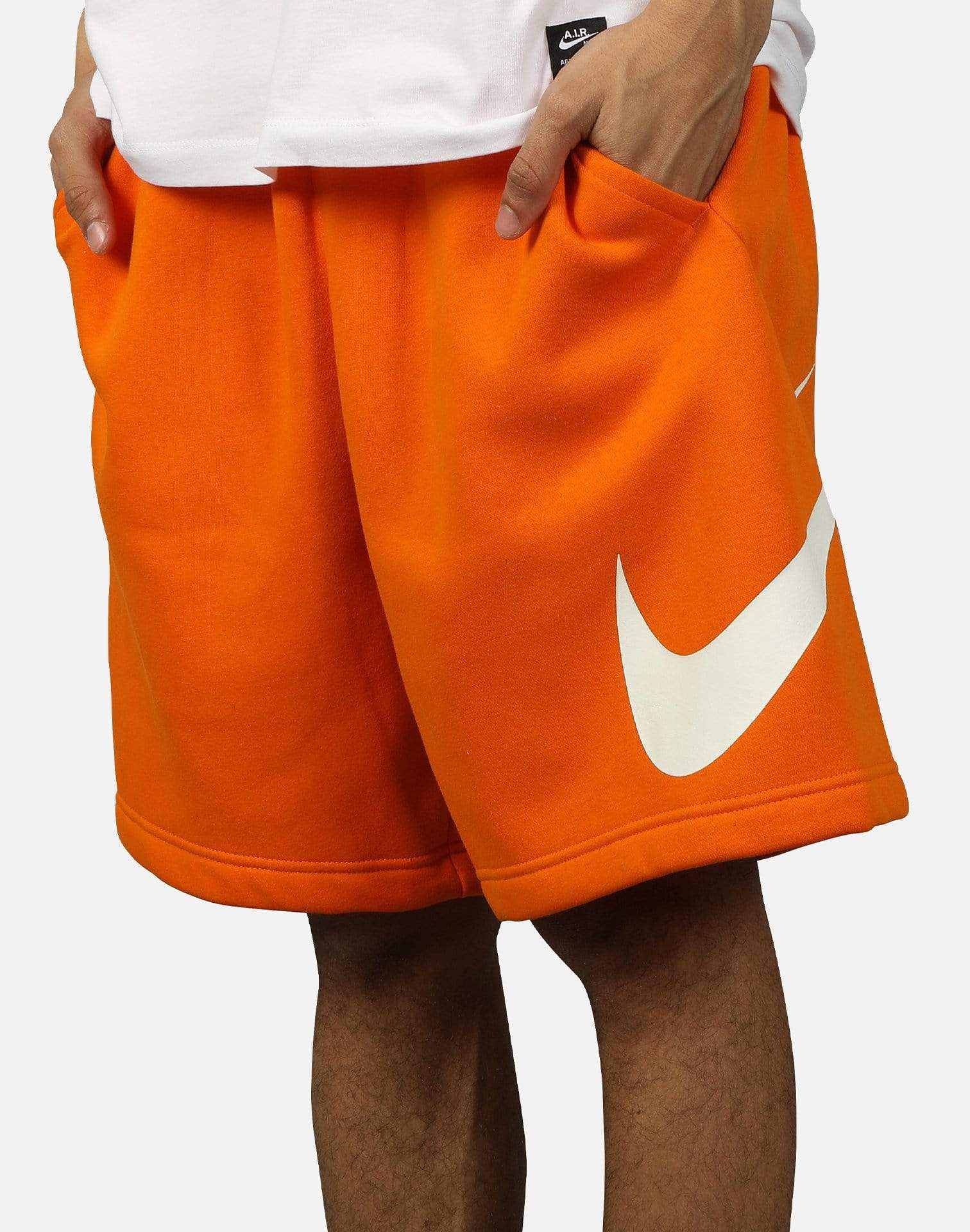 nsw club graphic swoosh shorts