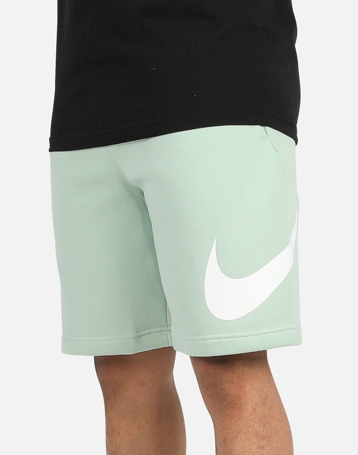 nsw club graphic swoosh shorts