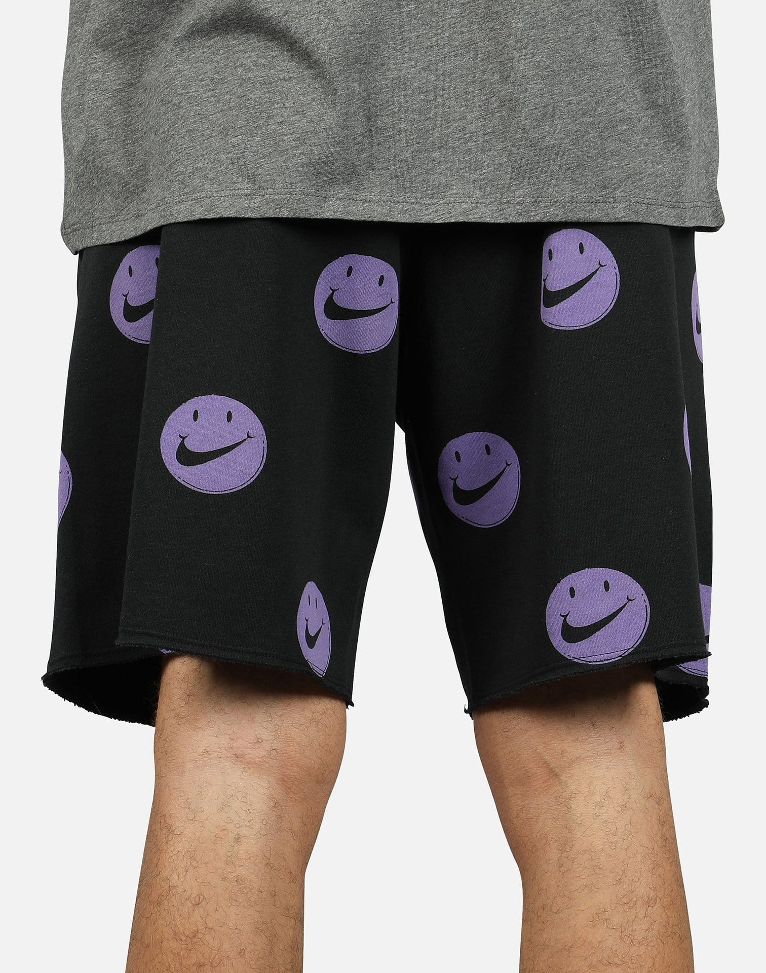 nike shorts smiley face