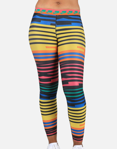 nike sport distort colorblock leggings