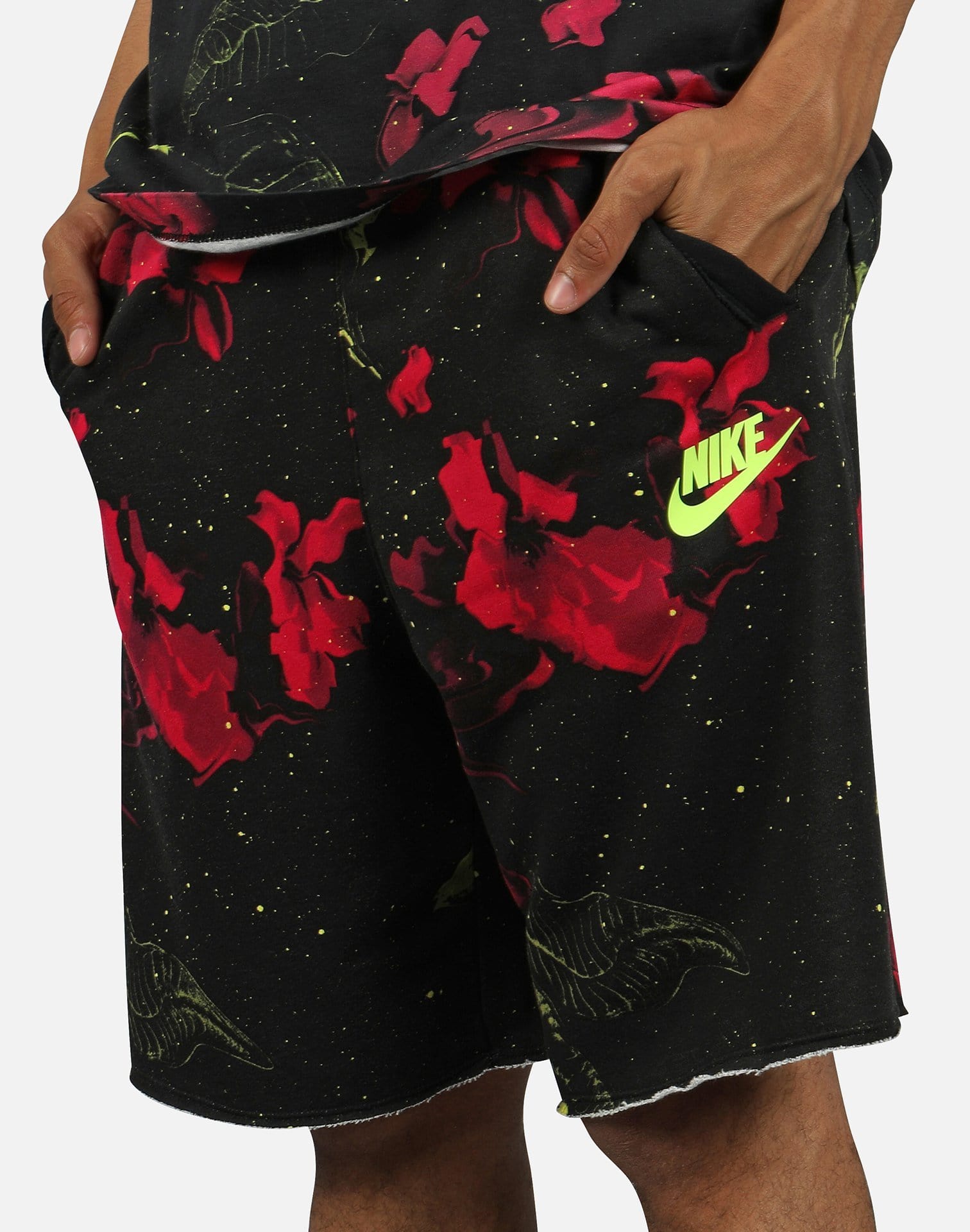 nike men's floral alumni shorts