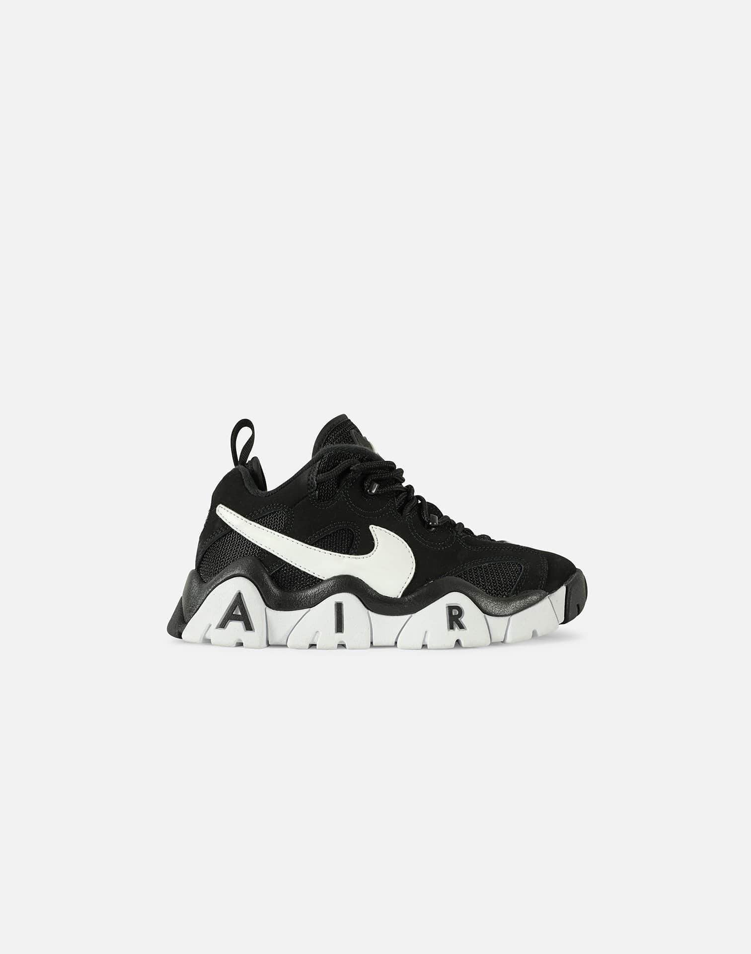 nike air barrage low grade school