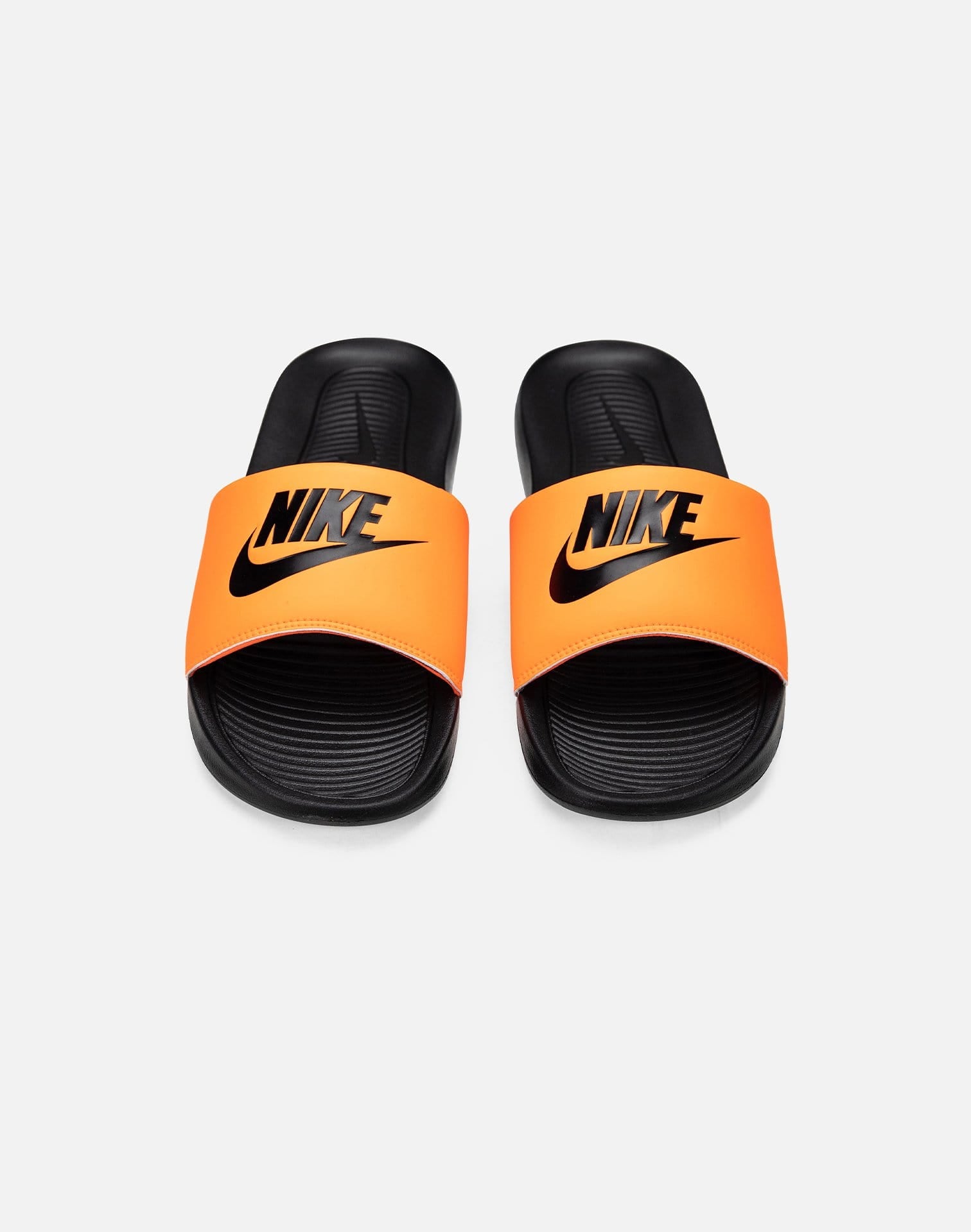 dtlr nike slides