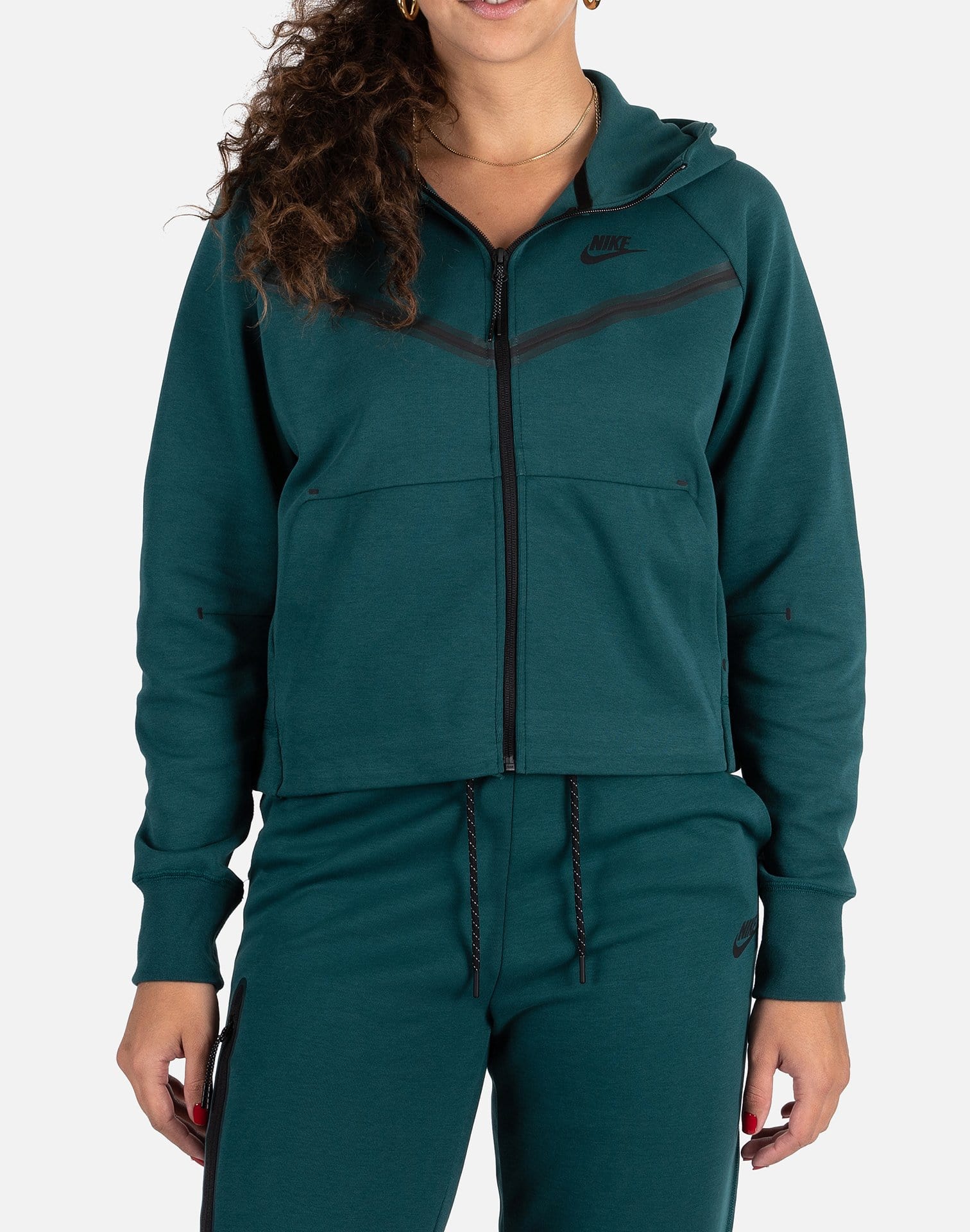 nike tech fleece full zip windrunner