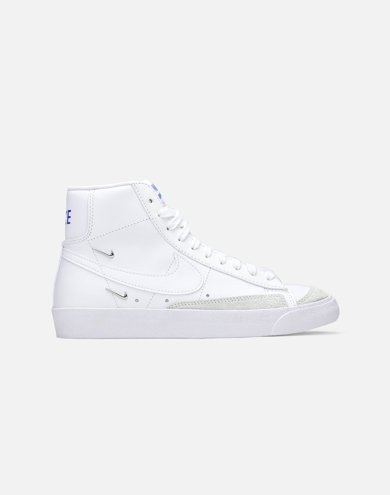 nike blazer se