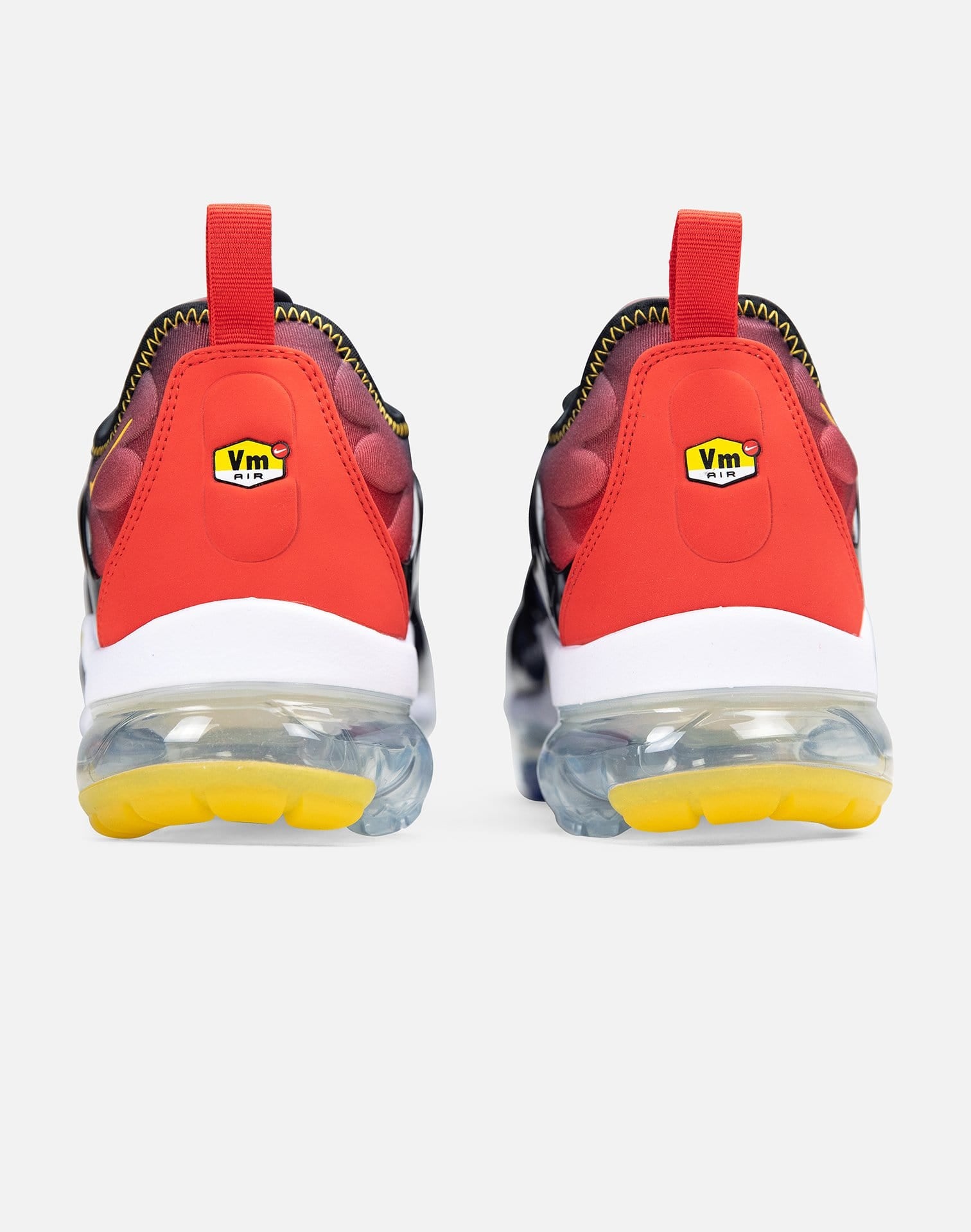 dtlr vapormax plus