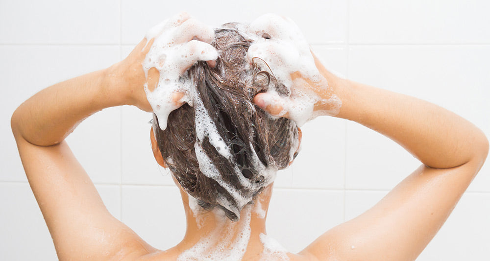 how to wash the back of your hair