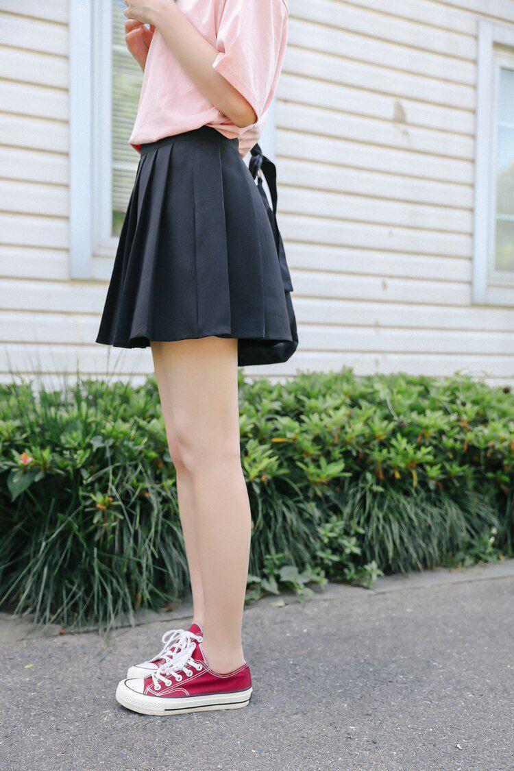 Aesthetic Heart Button Mini School Girl Skirt - Cosmique Studio