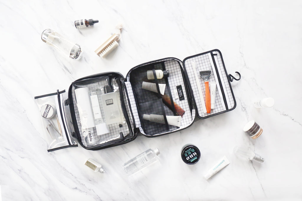 Minimalist DIY Travel ESSENTIALS  PRO Packing Tips ✈🌎 