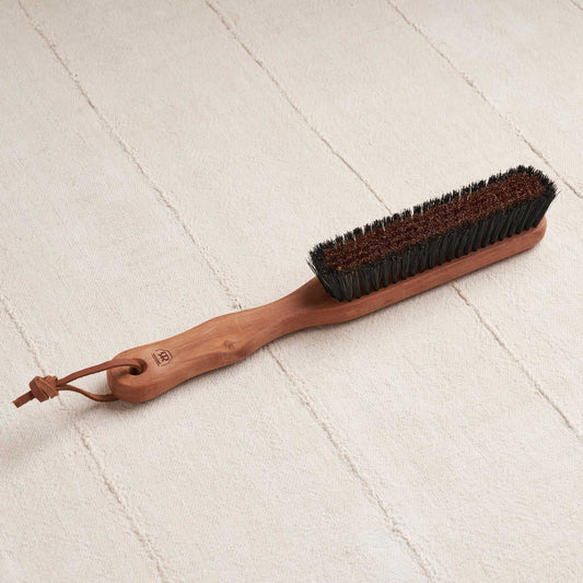 Brstenhaus Redecker Soft Horsehair Bristle Dish Brush 2-Inch Head, 7-1/2 inch Long Beechwood Handle