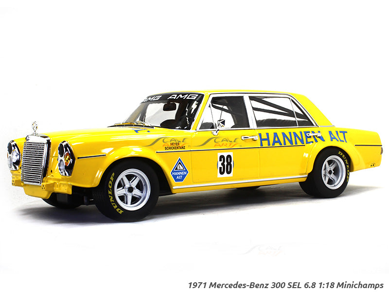 1971 Mercedes-Benz 300 SEL 6.8 1:18 Minichamps diecast scale model