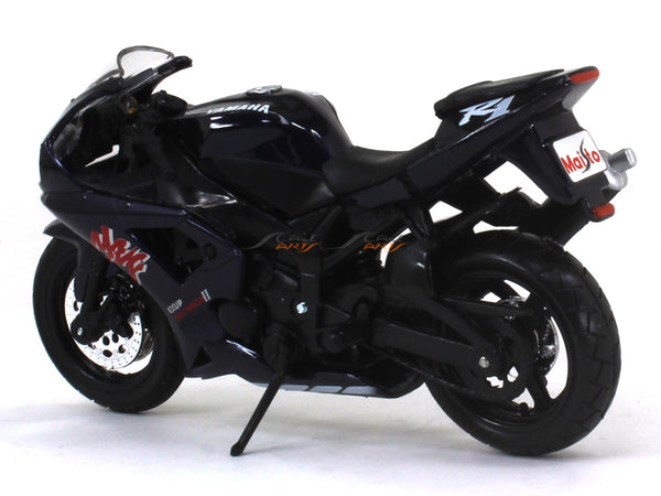 yamaha r1 maisto