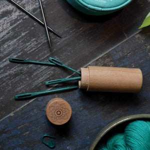 Our exciting and energizing Joy of Knitting Gift Set 🌈 #knitpro  #forthosewholovetoknit #knitproeu 