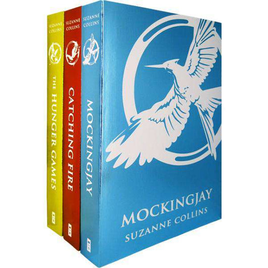 The Hunger Games Trilogy Foil Collection Edition (3 Books Set Pack):  9781407166209: : Books