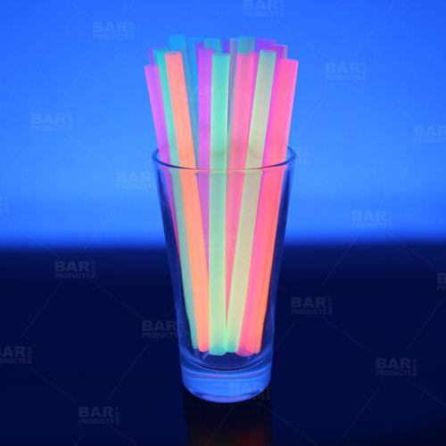 https://cdn.shopify.com/s/files/1/0096/0276/0755/products/6in-neon-drinking-straws-black-light_500x500.jpg?v=1615584821