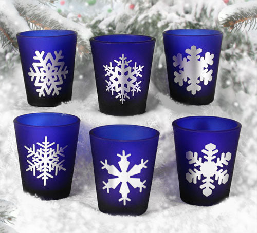 https://cdn.shopify.com/s/files/1/0096/0276/0755/products/snowflakes-pretty_500x454.jpg?v=1569849043