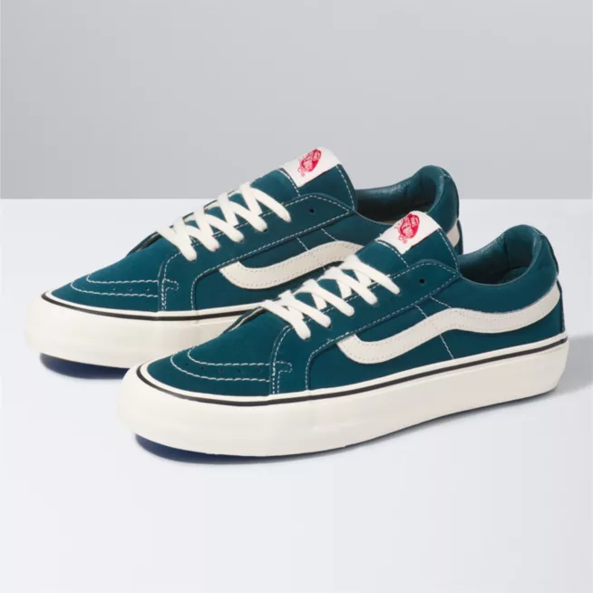 vans low blue